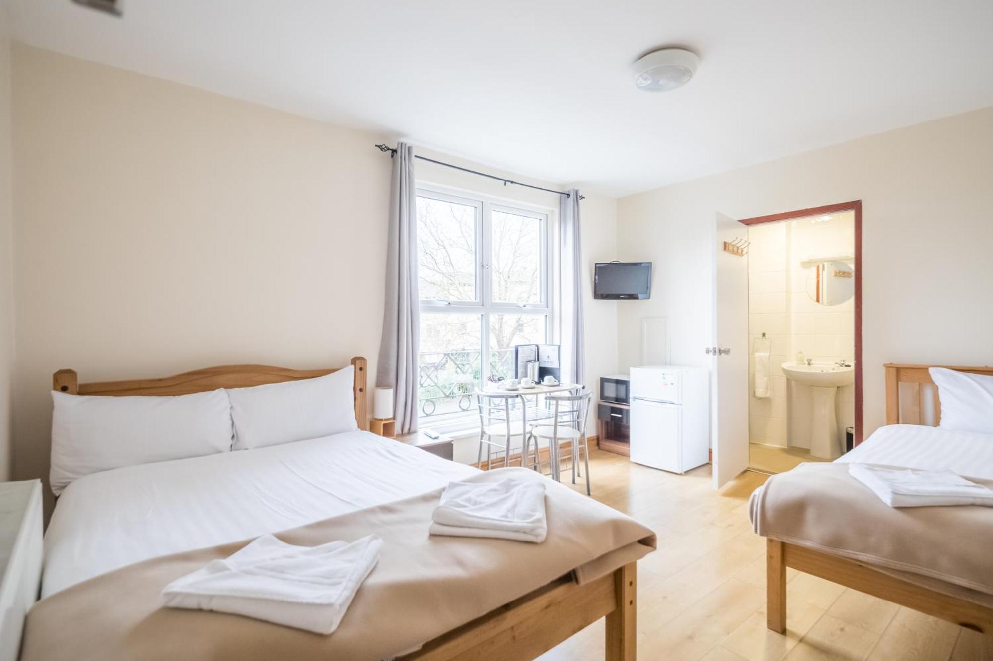 Rasa Sayang House - Self-Check-In Guesthouse Оксфорд Екстериор снимка