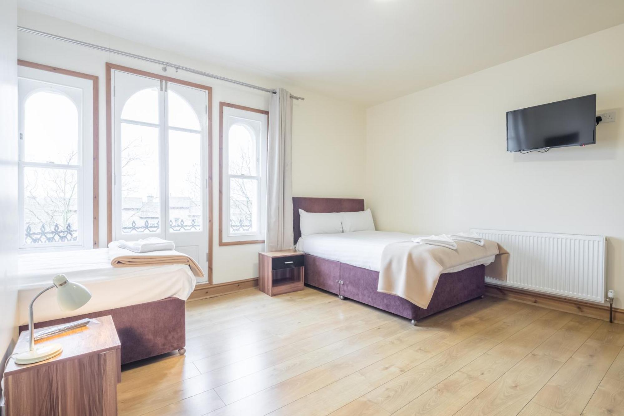 Rasa Sayang House - Self-Check-In Guesthouse Оксфорд Екстериор снимка