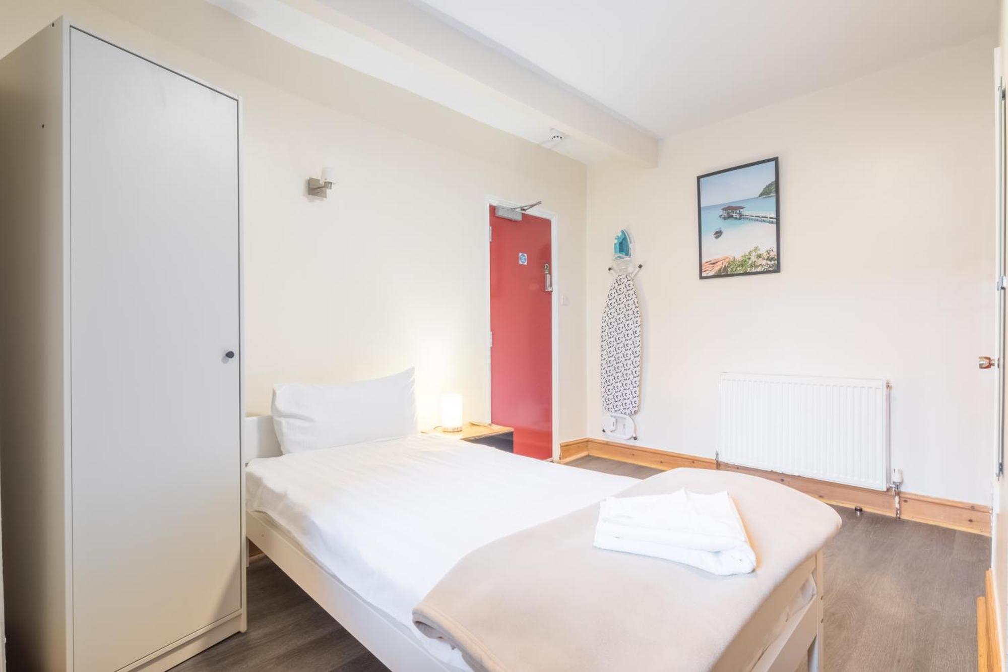 Rasa Sayang House - Self-Check-In Guesthouse Оксфорд Екстериор снимка